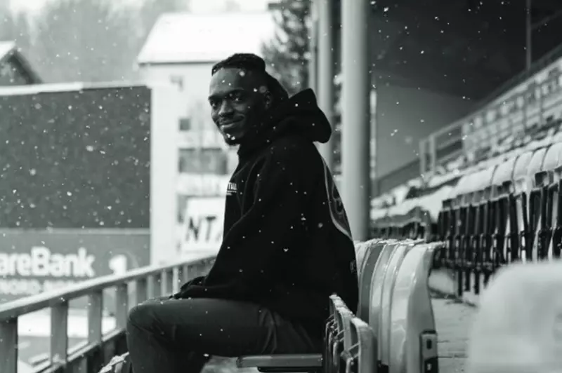 مصدر ليلا كورة: كامويش يجتاز الكشف الطبي.. والأهلي ينهي إجراءات قيده محليًا وأفريقيًا 